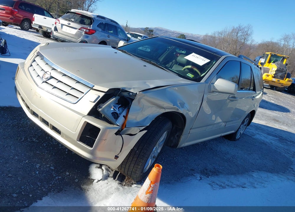 2007 CADILLAC SRX V6 VIN: 1GYEE637270139585