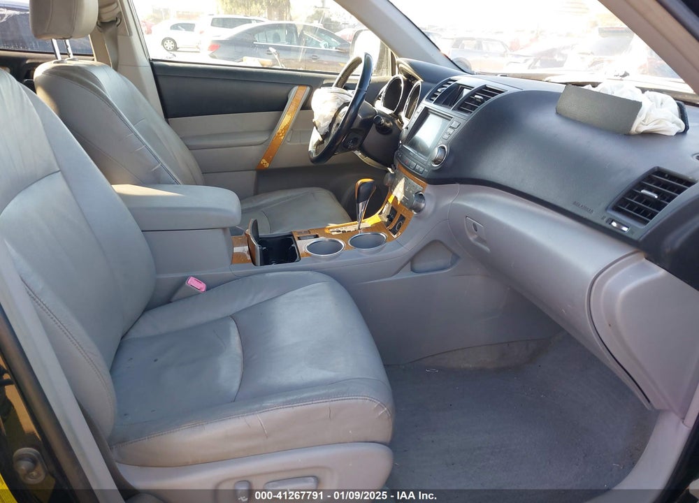 2008 TOYOTA HIGHLANDER HYBRID LIMITED VIN: JTEEW44A982010763