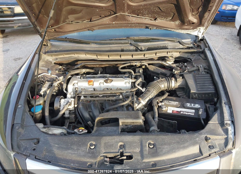 2011 HONDA ACCORD 2.4 EX VIN: 1HGCP2F72BA026588