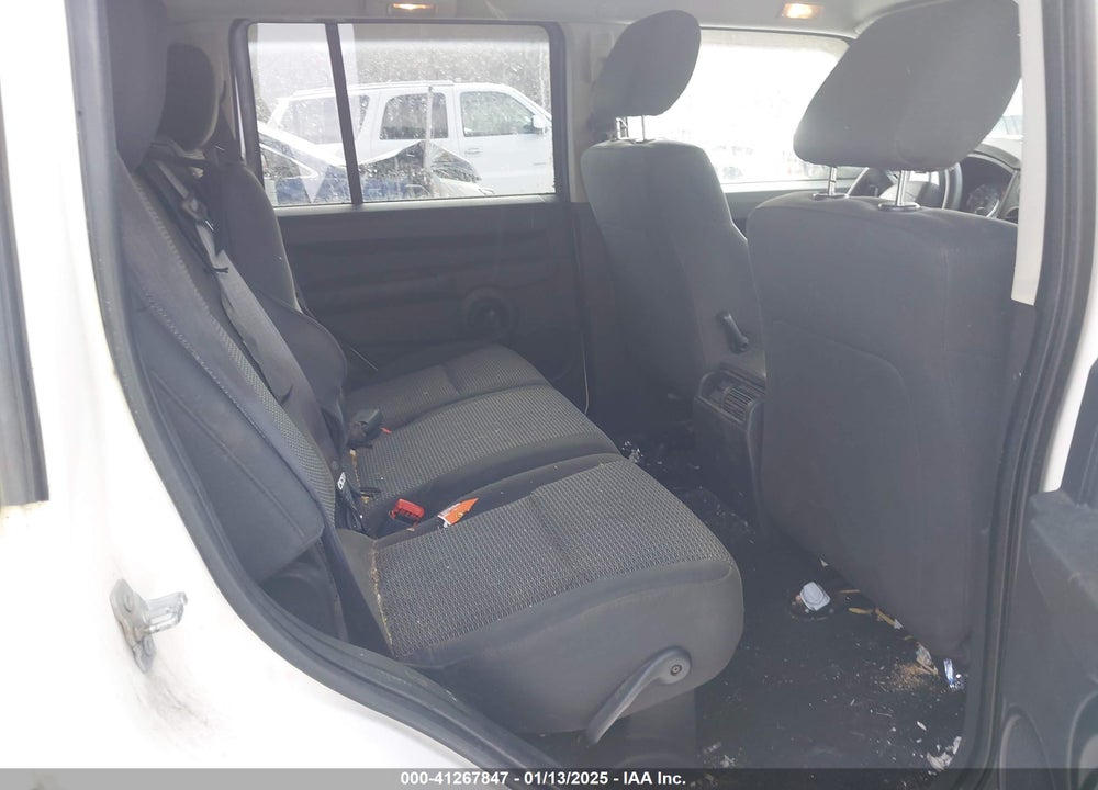 2008 JEEP COMMANDER SPORT VIN: 1J8HG48K18C140816