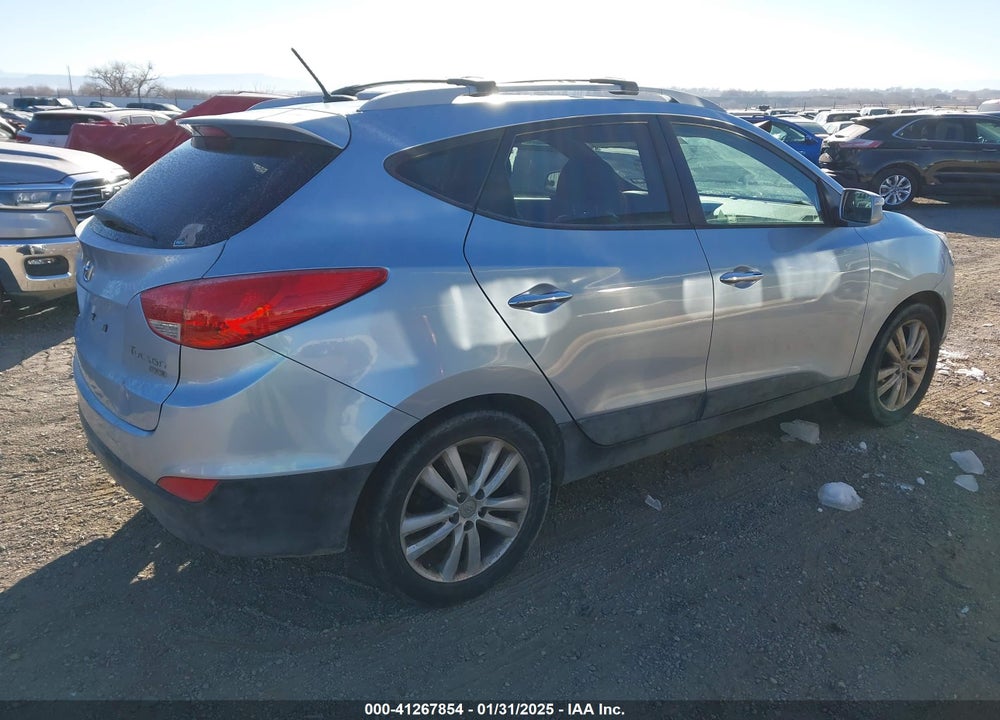 2012 HYUNDAI TUCSON LIMITED VIN: KM8JU3AC8CU379292