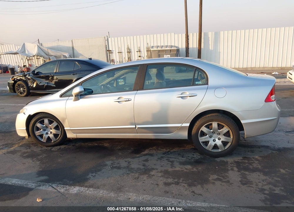2009 HONDA CIVIC VIN: 19XFA16549E051375