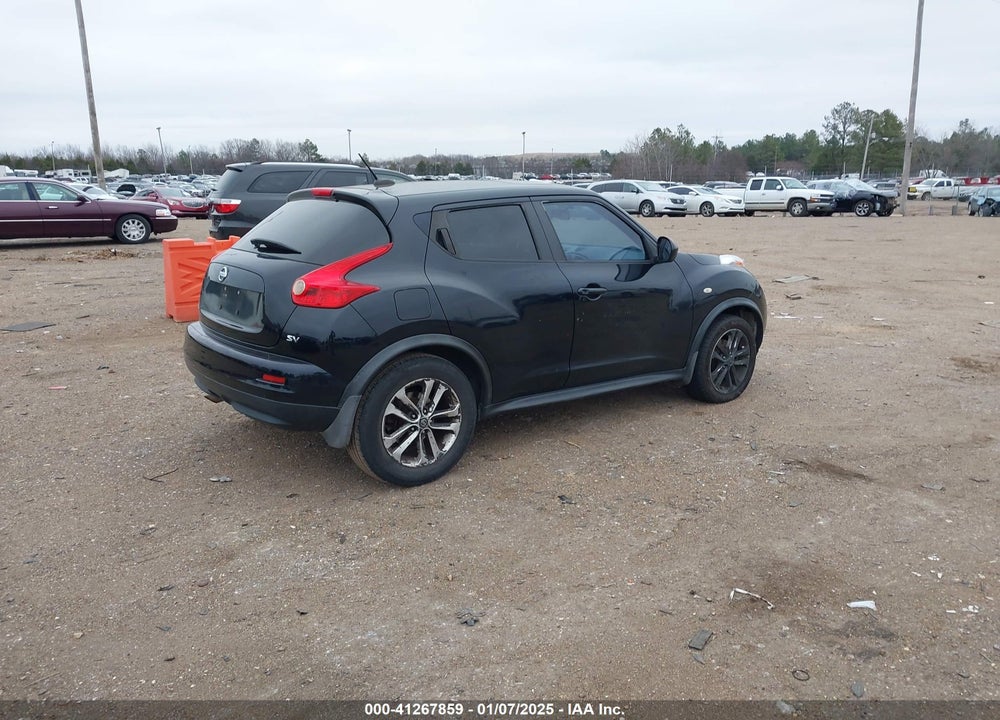 2011 NISSAN JUKE SV VIN: JN8AF5MR2BT001388