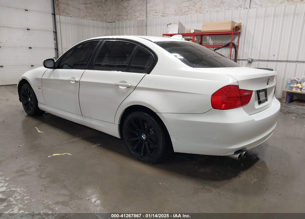 2011 BMW 328I XDRIVE VIN: WBAPK7C5XBA819231