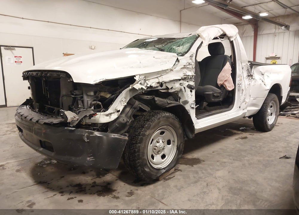 2015 RAM 1500 VIN: 3C6JR7AT9FG532418