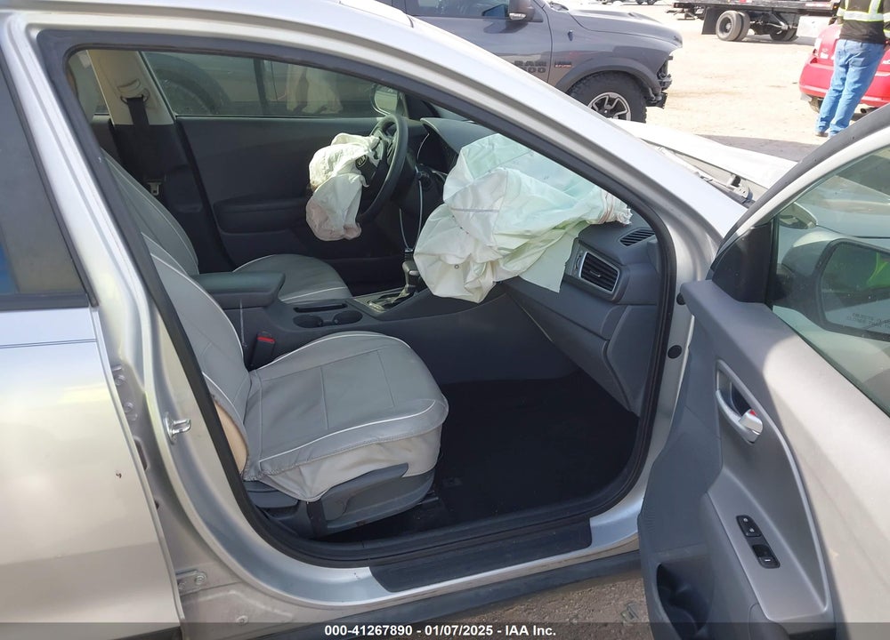 2018 KIA NIRO LX VIN: KNDCB3LC1J5123275