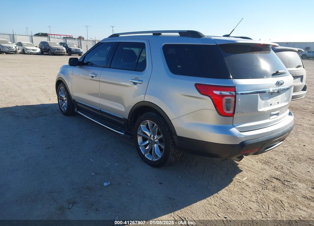 2011 FORD EXPLORER XLT VIN: 1FMHK7D84BGA60990