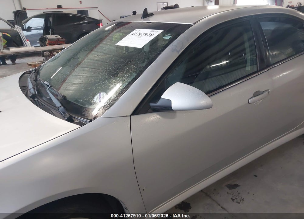 2009 PONTIAC G6 NEW VIN: 1G2ZJ57KX94258786