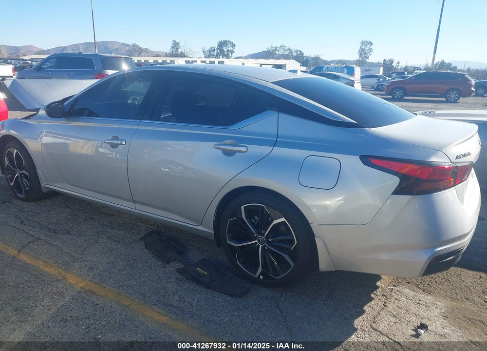 2024 NISSAN ALTIMA SR FWD VIN: 1N4BL4CVXRN416397