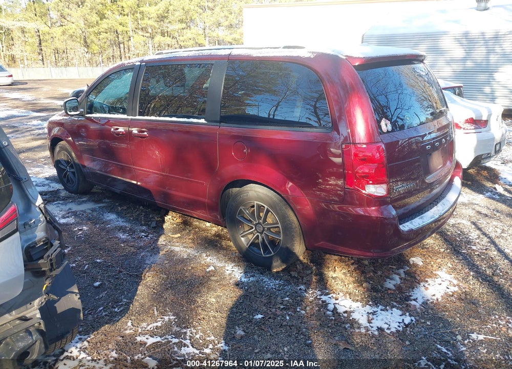 2017 DODGE GRAND CARAVAN GT VIN: 2C4RDGEG6HR574596