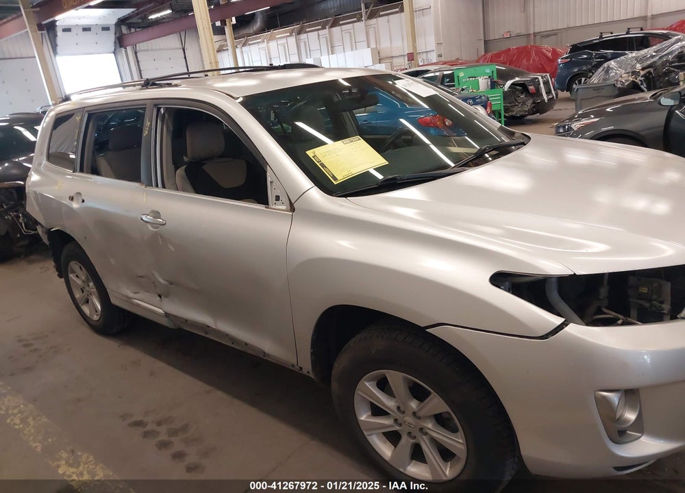 2011 TOYOTA HIGHLANDER HYBRID BASE V6 VIN: JTEBC3EH3B2001033