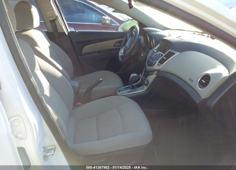 2013 CHEVROLET CRUZE 1LT AUTO VIN: 1G1PC5SB6D7240077