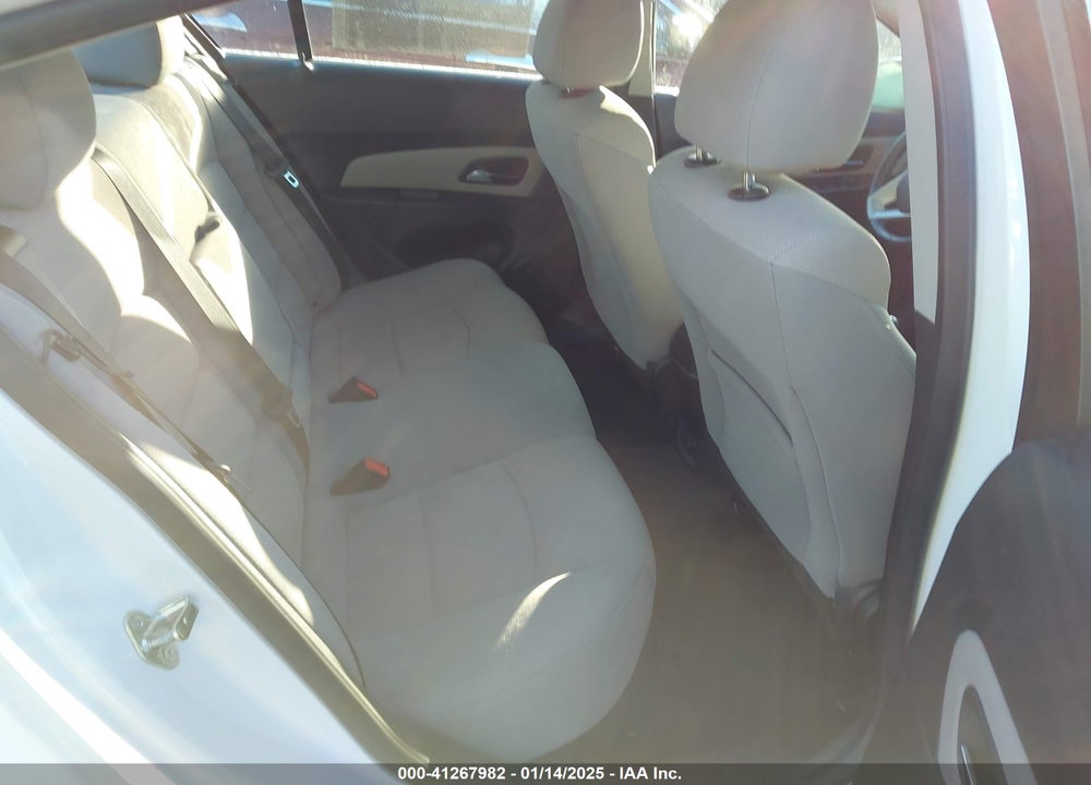 2013 CHEVROLET CRUZE 1LT AUTO VIN: 1G1PC5SB6D7240077