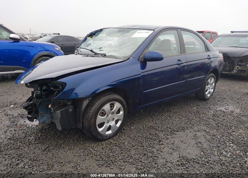 2009 KIA SPECTRA VIN: KNAFE222395590391
