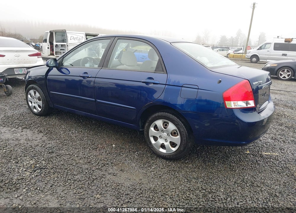 2009 KIA SPECTRA VIN: KNAFE222395590391