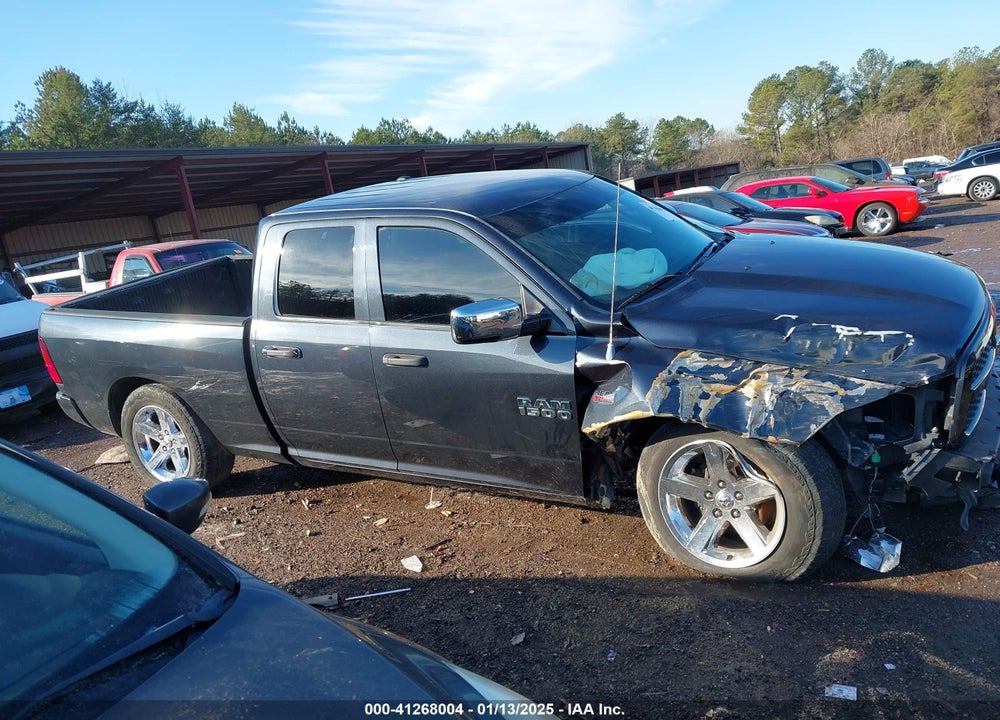 2013 RAM 1500 VIN: 1C6RR6FTXDS644740
