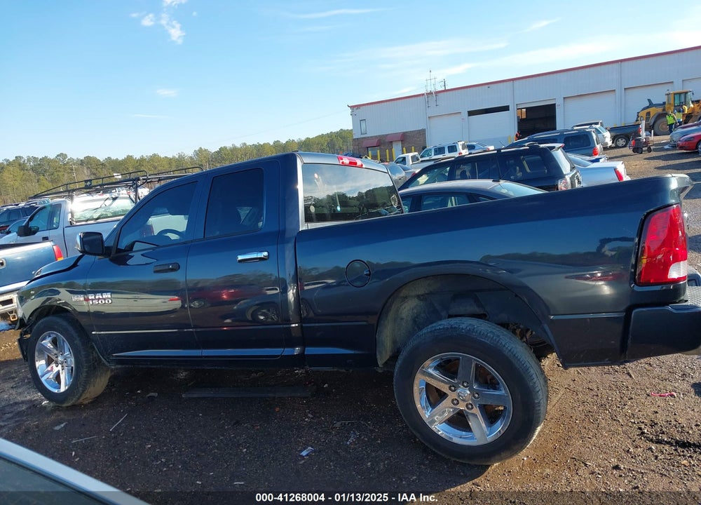 2013 RAM 1500 VIN: 1C6RR6FTXDS644740