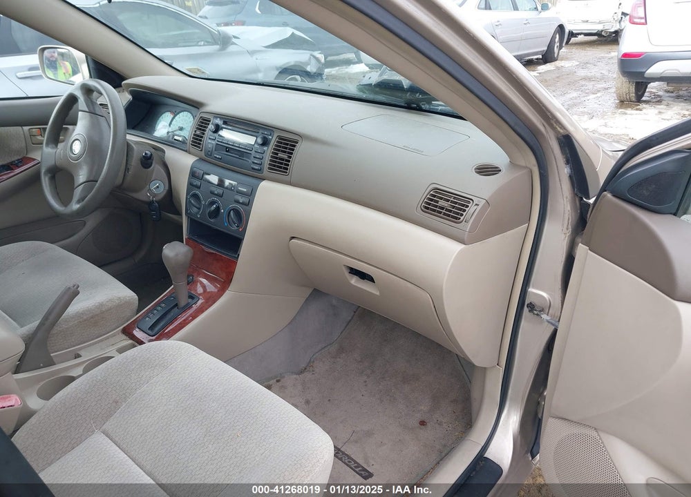 2004 TOYOTA COROLLA LE VIN: 1NXBR32E04Z226882
