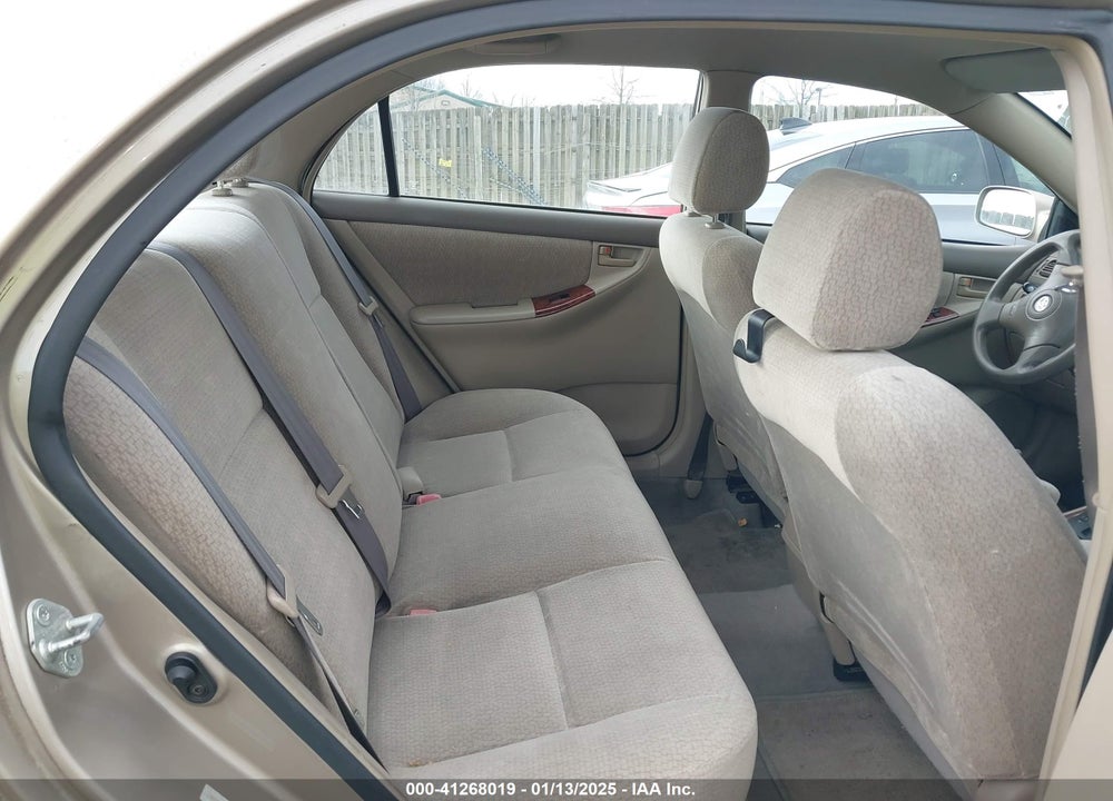 2004 TOYOTA COROLLA LE VIN: 1NXBR32E04Z226882