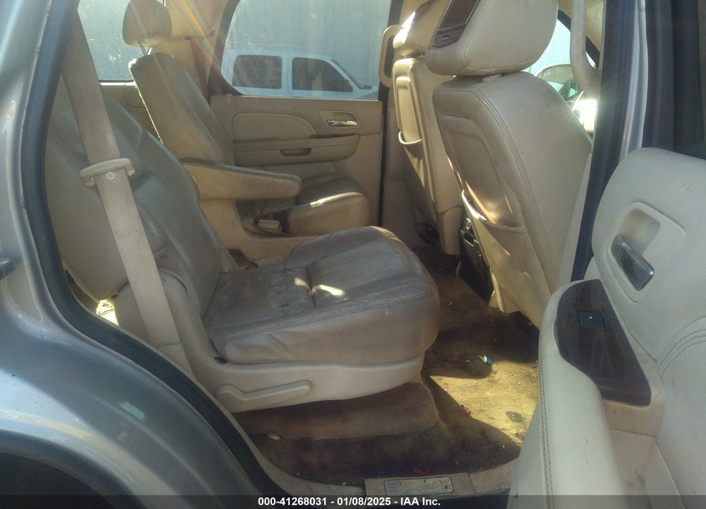 2007 CADILLAC ESCALADE STANDARD VIN: 1GYFK63837R194094