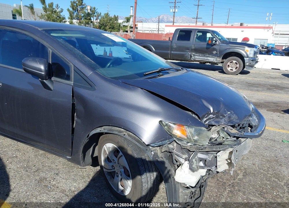 2014 HONDA CIVIC VIN: 19XFB2F56EE225072