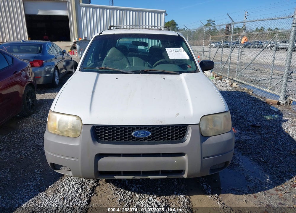 2001 FORD ESCAPE XLS VIN: 1FMYU01141KE57085
