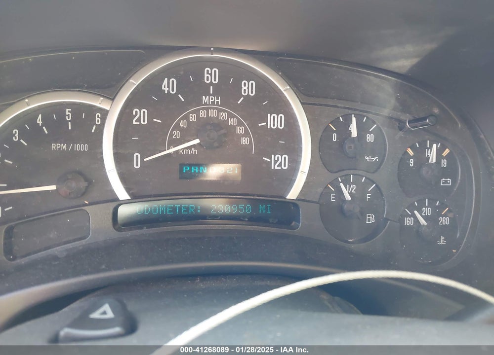 2004 CADILLAC ESCALADE STANDARD VIN: 1GYEK63N14R206188