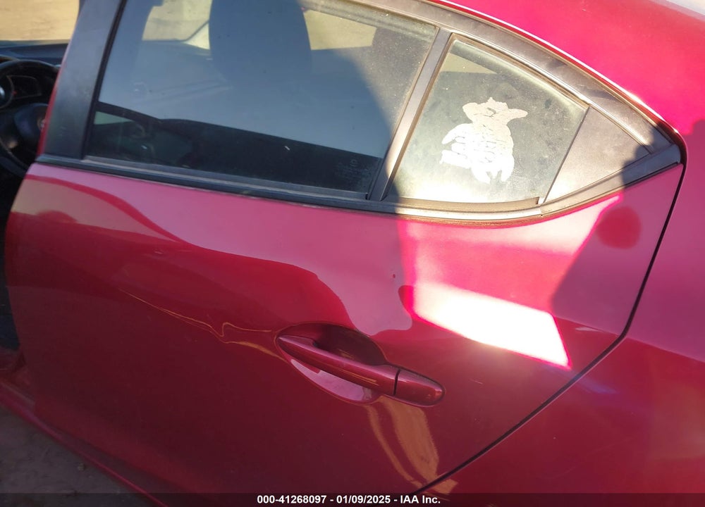 2015 MAZDA MAZDA3 VIN: JM1BM1T70F1273406