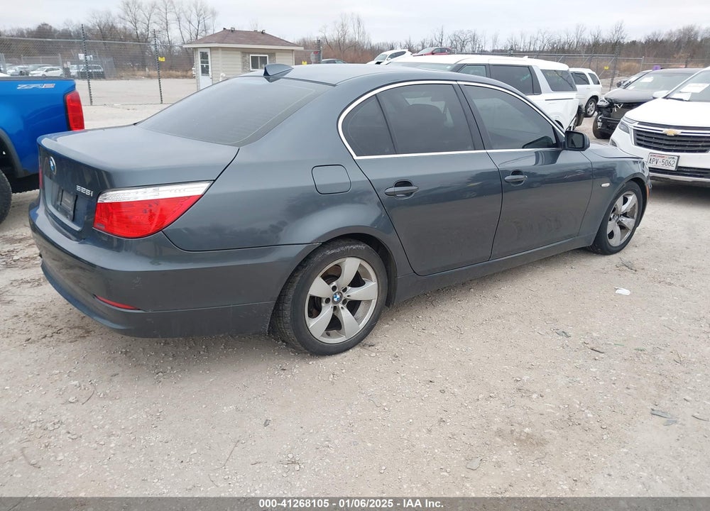 2008 BMW 528I VIN: WBANU53598CT19029