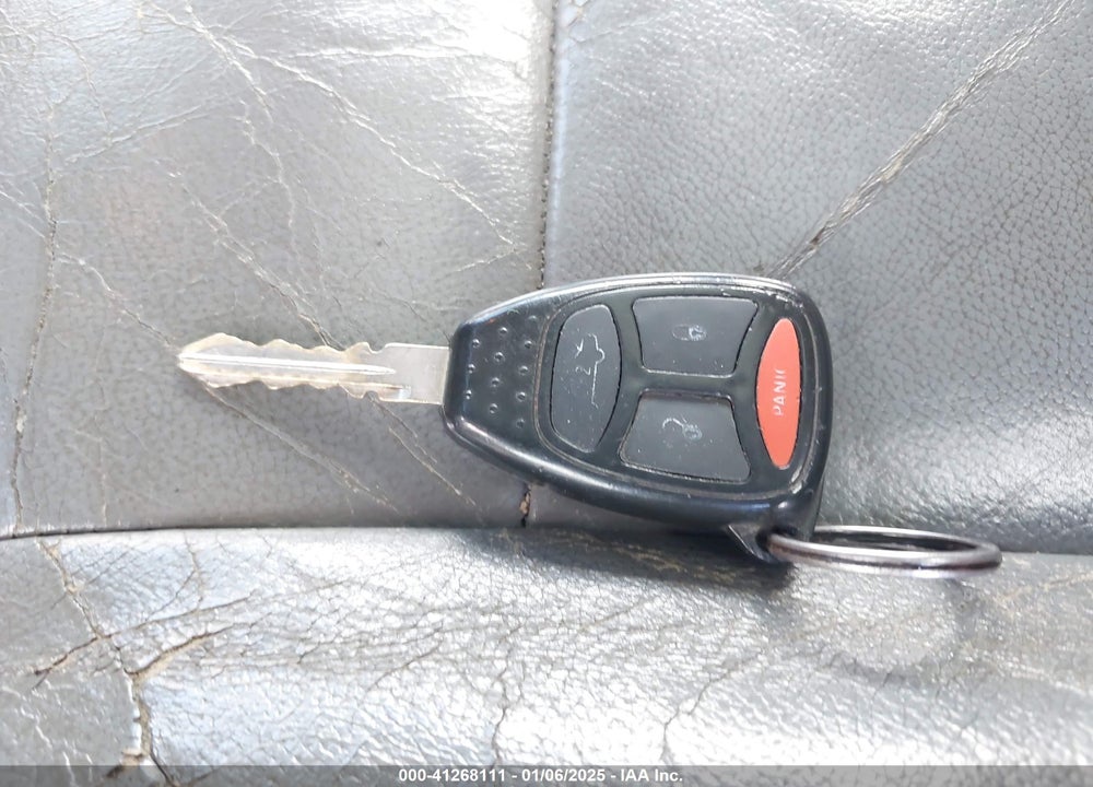 2005 CHRYSLER 300 TOURING VIN: 2C3JA53G85H184747