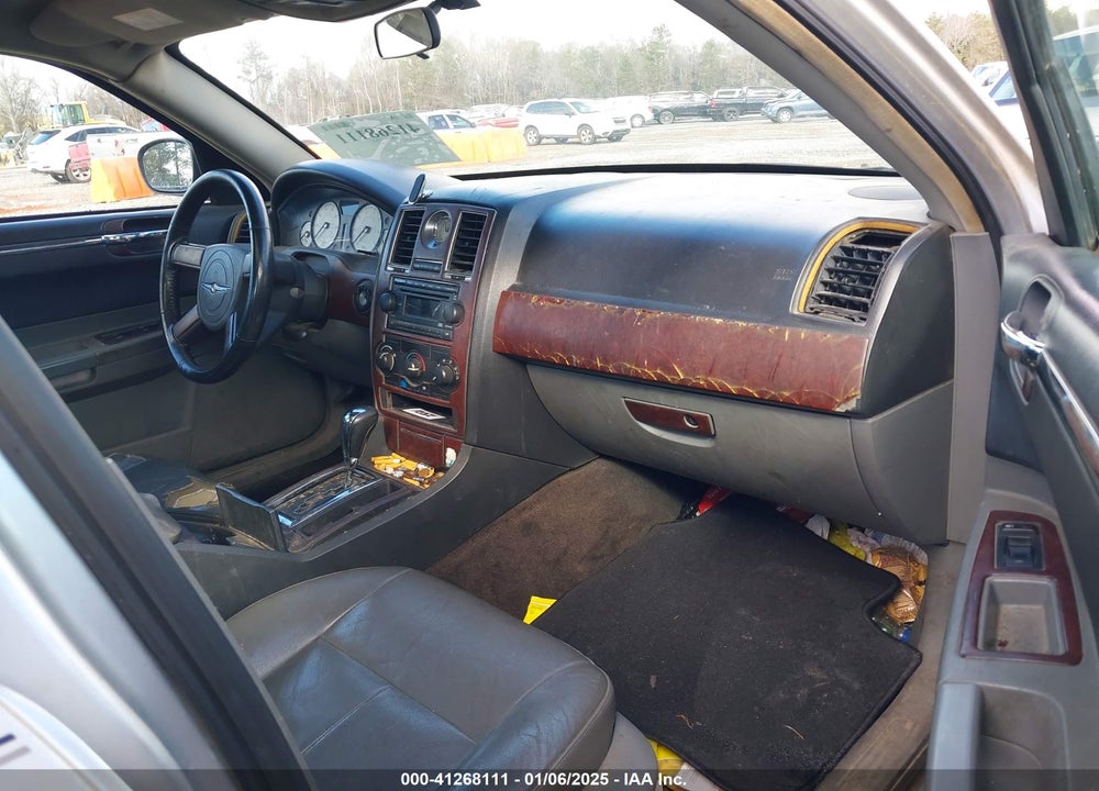 2005 CHRYSLER 300 TOURING VIN: 2C3JA53G85H184747