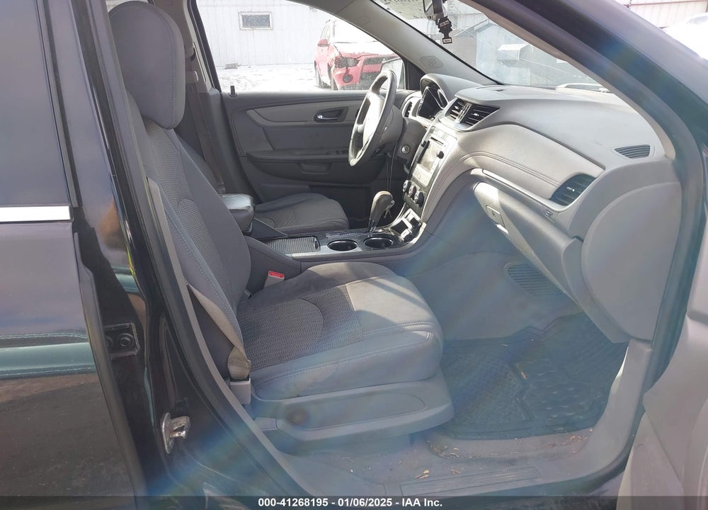 2015 CHEVROLET TRAVERSE 1LT VIN: 1GNKRGKD4FJ306183