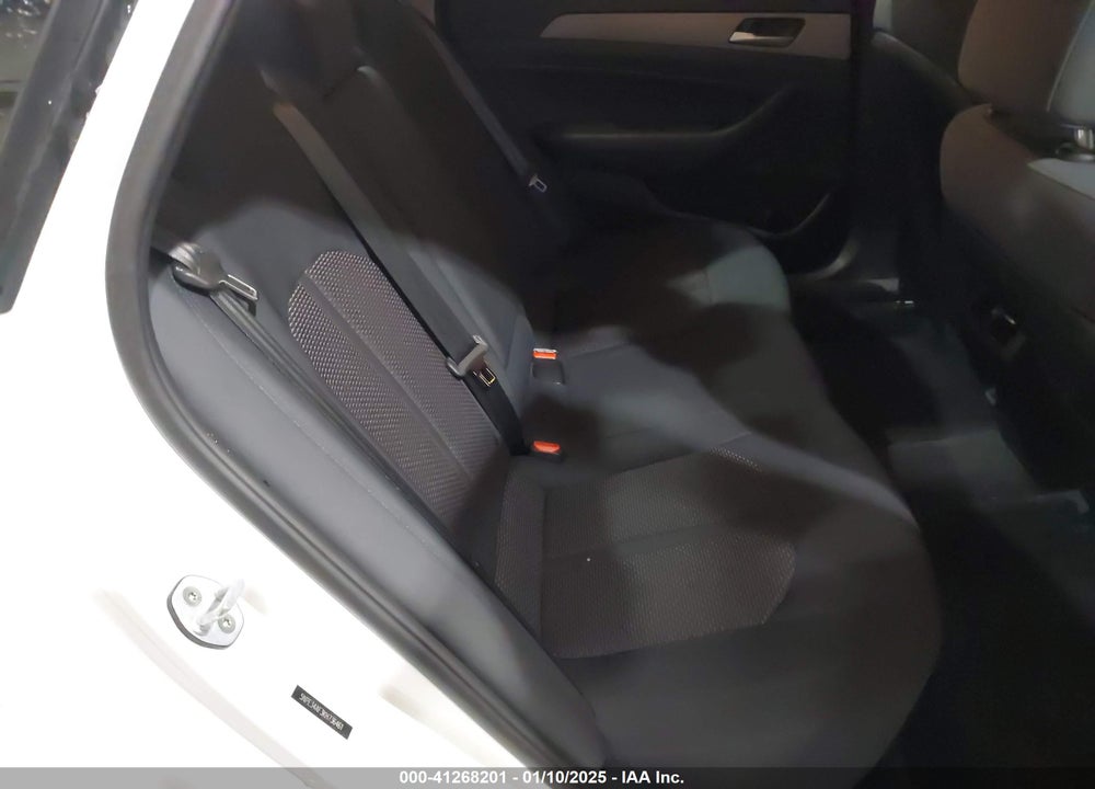 2019 HYUNDAI SONATA VIN: 5NPE34AF3KH736461