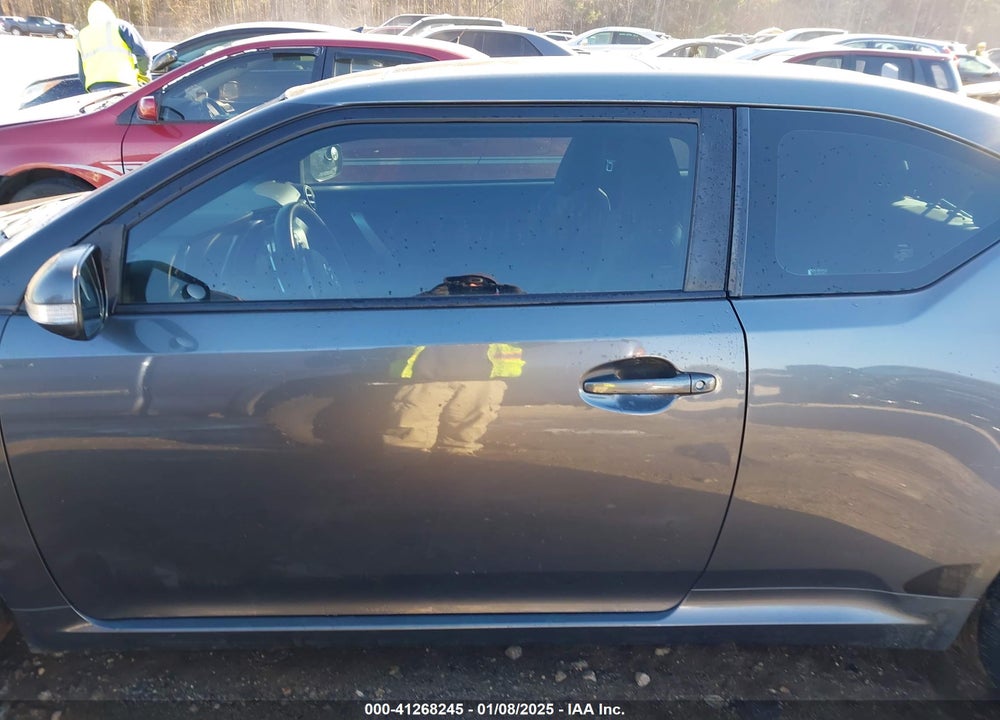 2011 SCION TC VIN: JTKJF5C71B3018753