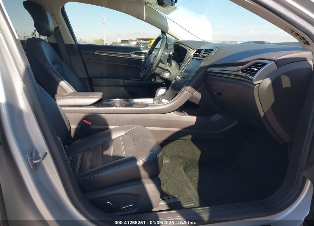 2014 FORD FUSION SE VIN: 3FA6P0HD1ER177120