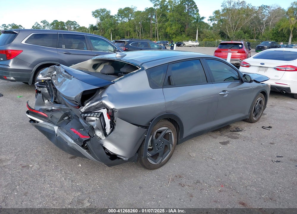 2025 KIA K4 VIN: 3KPFU4DE4SE018362