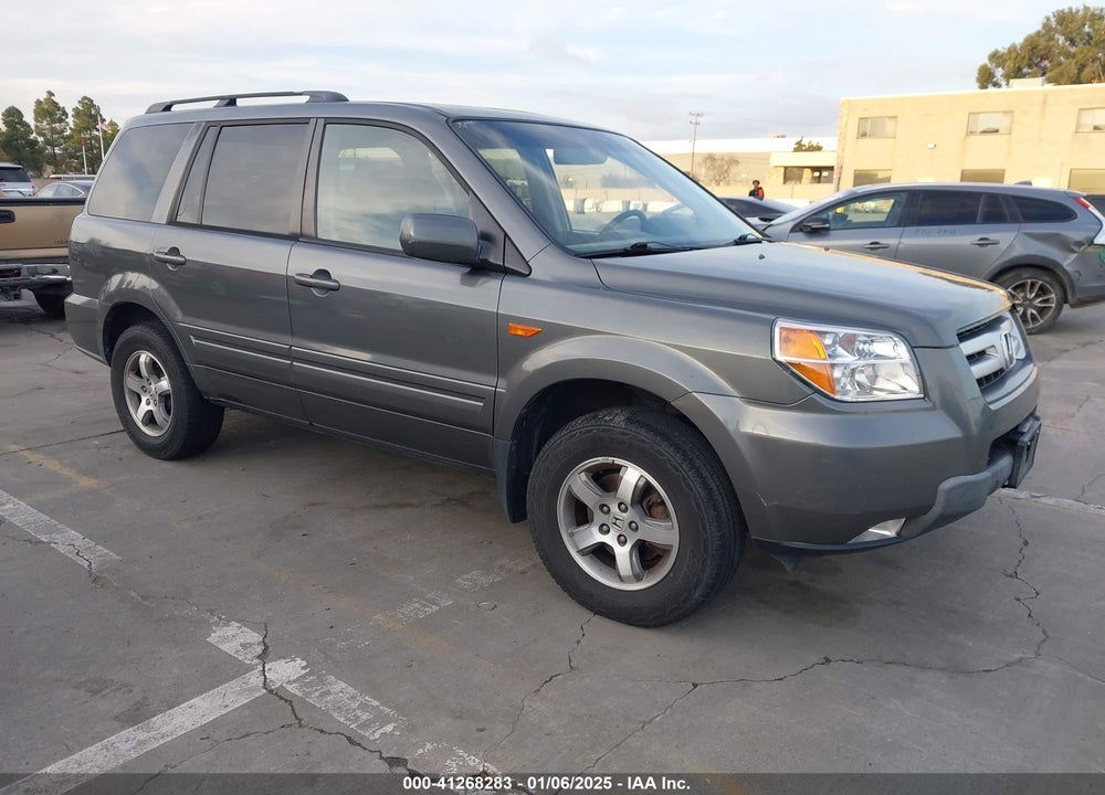 2008 HONDA PILOT EX-L VIN: 5FNYF18558B038117