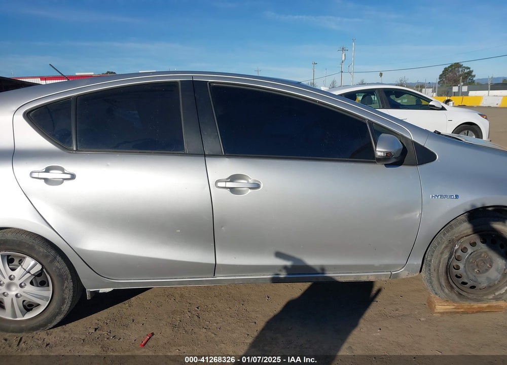 2012 TOYOTA PRIUS C TWO VIN: JTDKDTB32C1509740