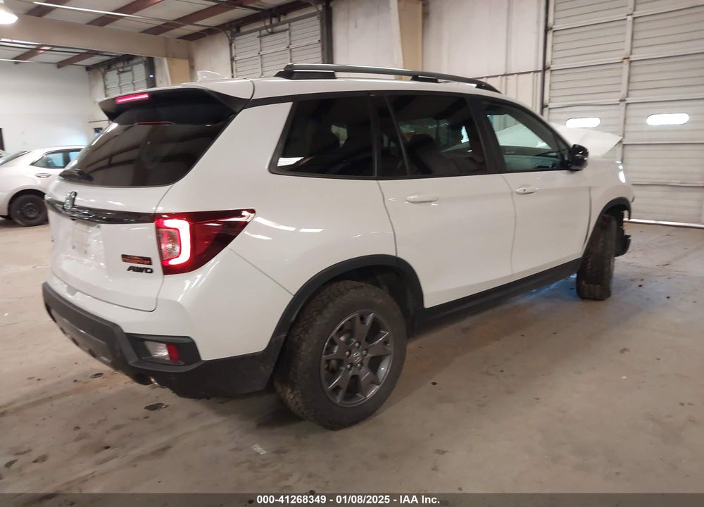 2024 HONDA PASSPORT TRAILSPORT VIN: 5FNYF8H62RB011007