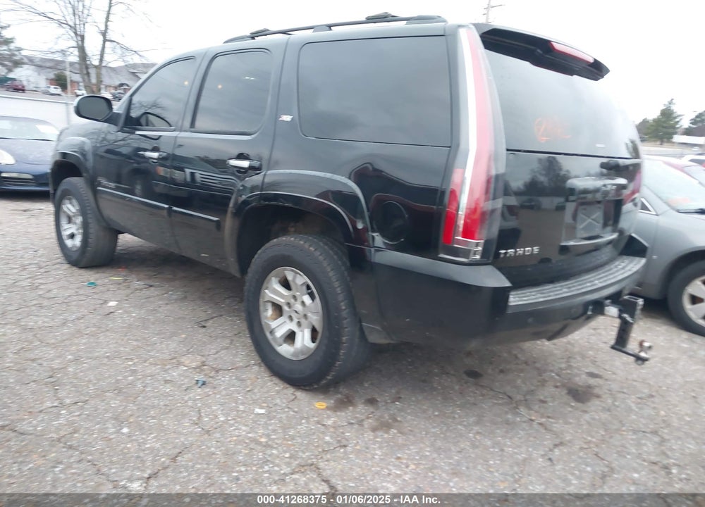 2008 CHEVROLET TAHOE LT VIN: 1GNFK13058R143661