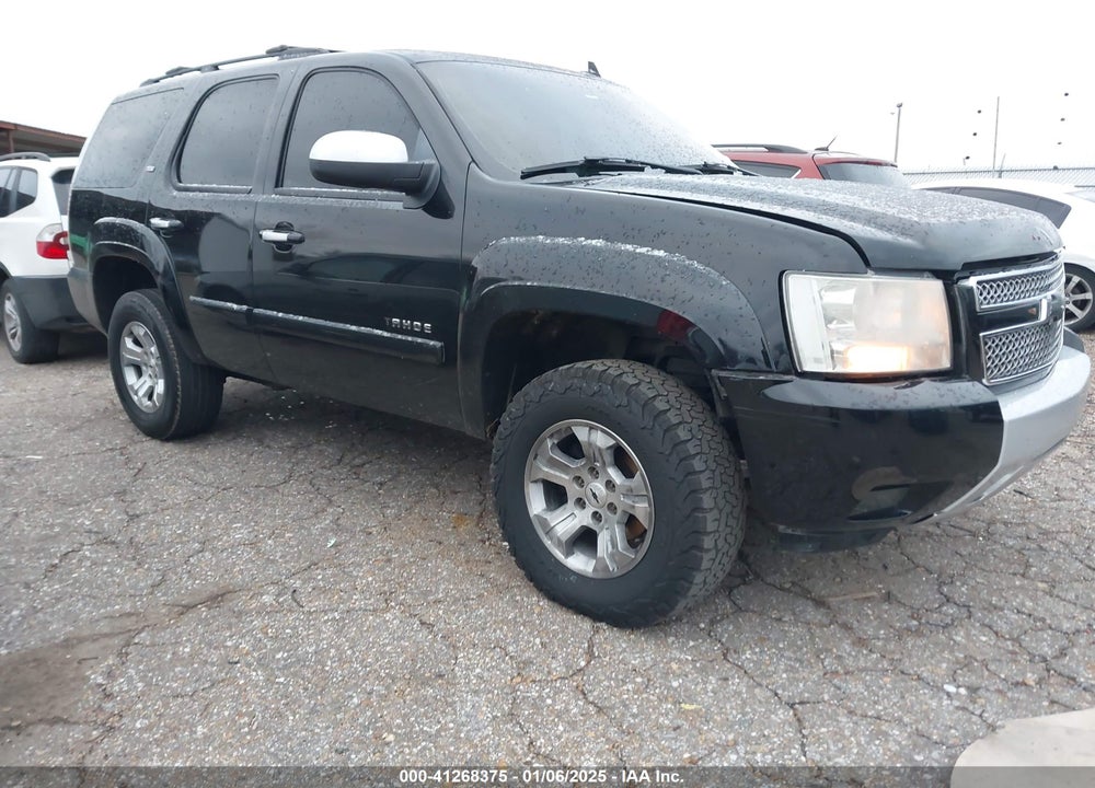2008 CHEVROLET TAHOE LT VIN: 1GNFK13058R143661