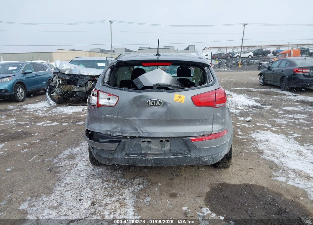2016 KIA SPORTAGE VIN: KNDPBCACXG7833194