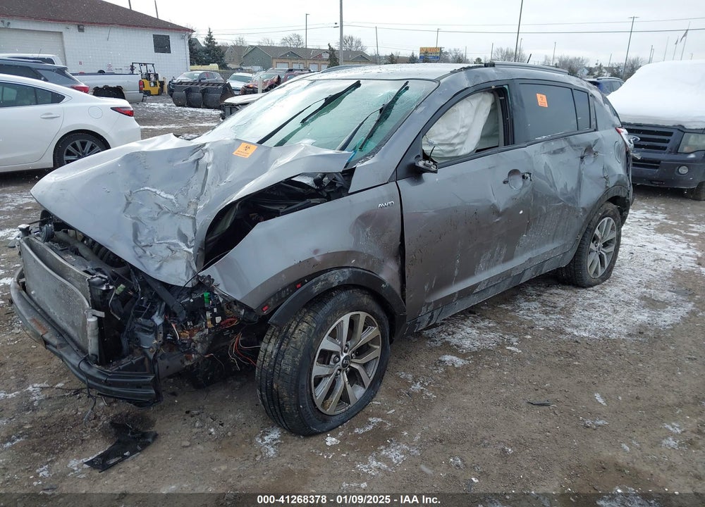 2016 KIA SPORTAGE VIN: KNDPBCACXG7833194