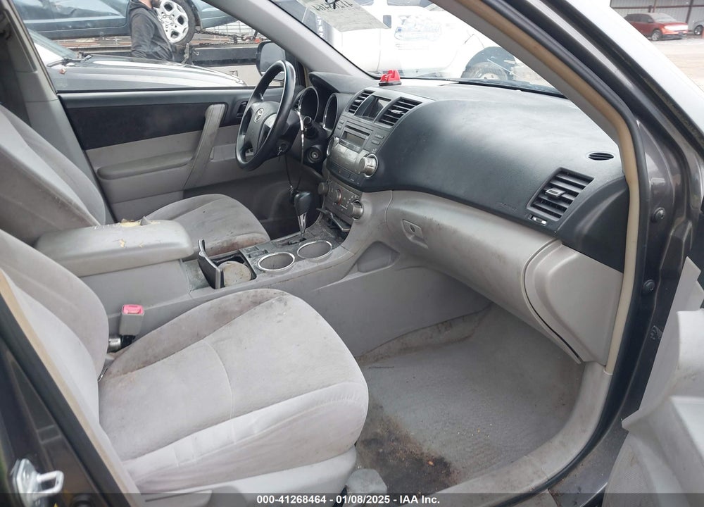 2008 TOYOTA HIGHLANDER VIN: JTEES41A282085286