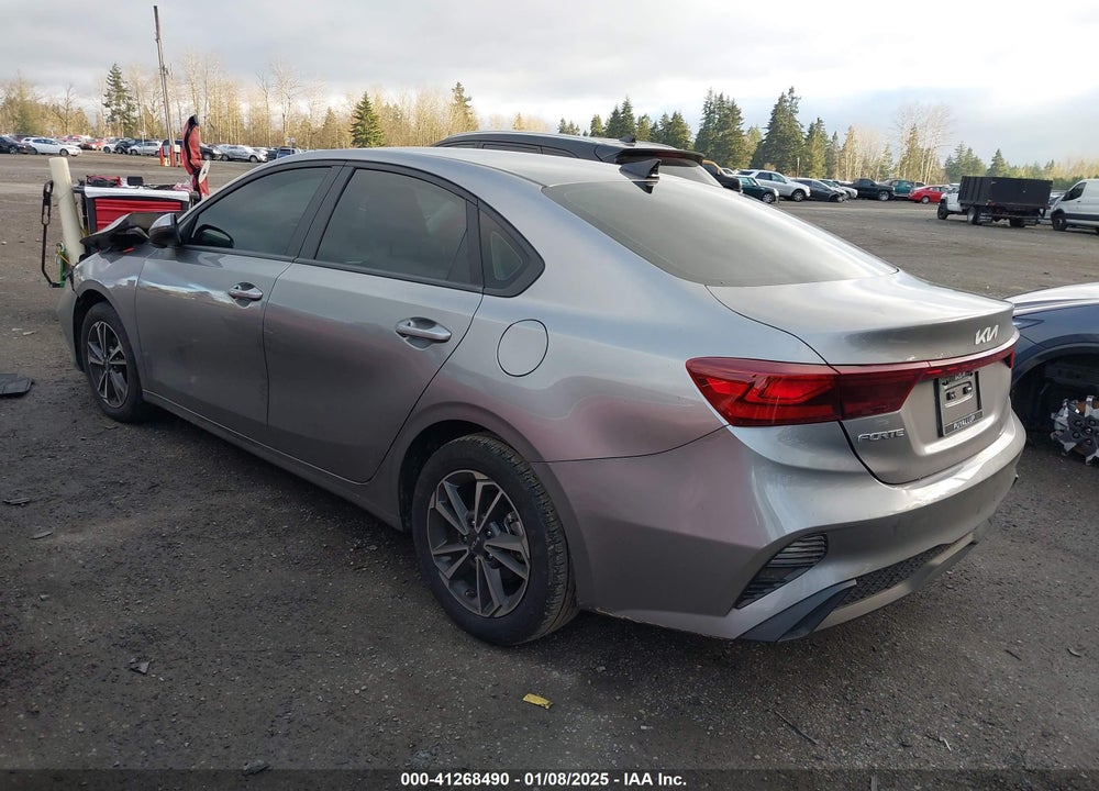 2023 KIA FORTE VIN: 3KPF24AD7PE593550