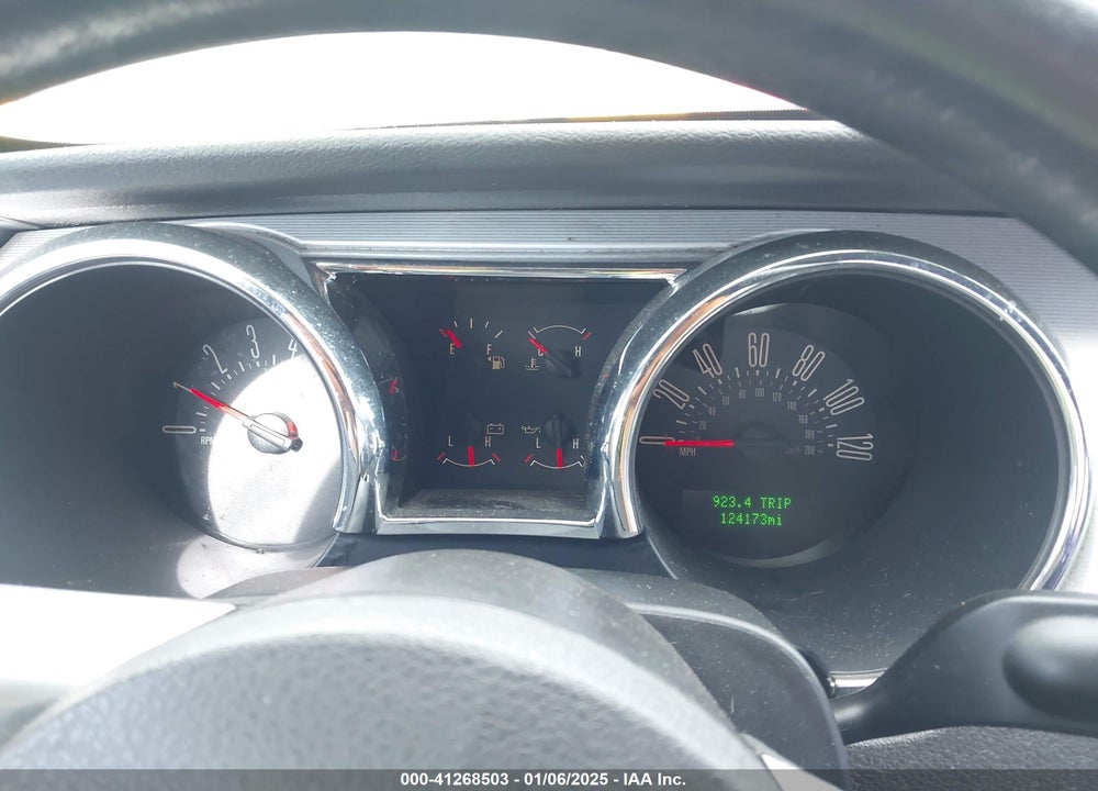 2007 FORD MUSTANG V6 DELUXE/V6 PREMIUM VIN: 1ZVFT80N775218605