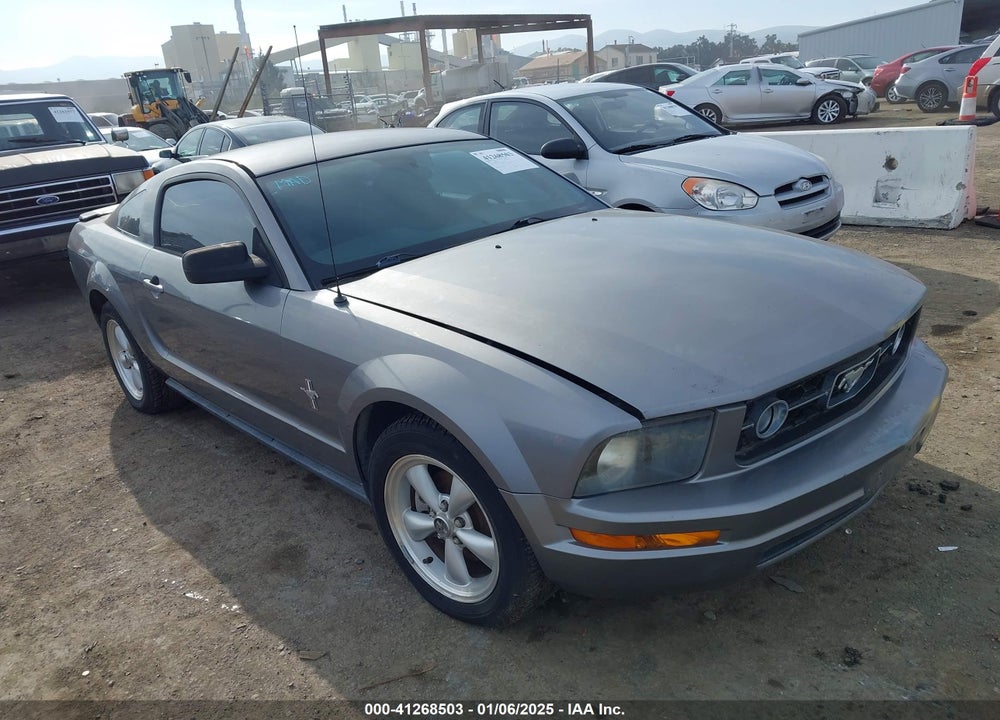 2007 FORD MUSTANG V6 DELUXE/V6 PREMIUM VIN: 1ZVFT80N775218605