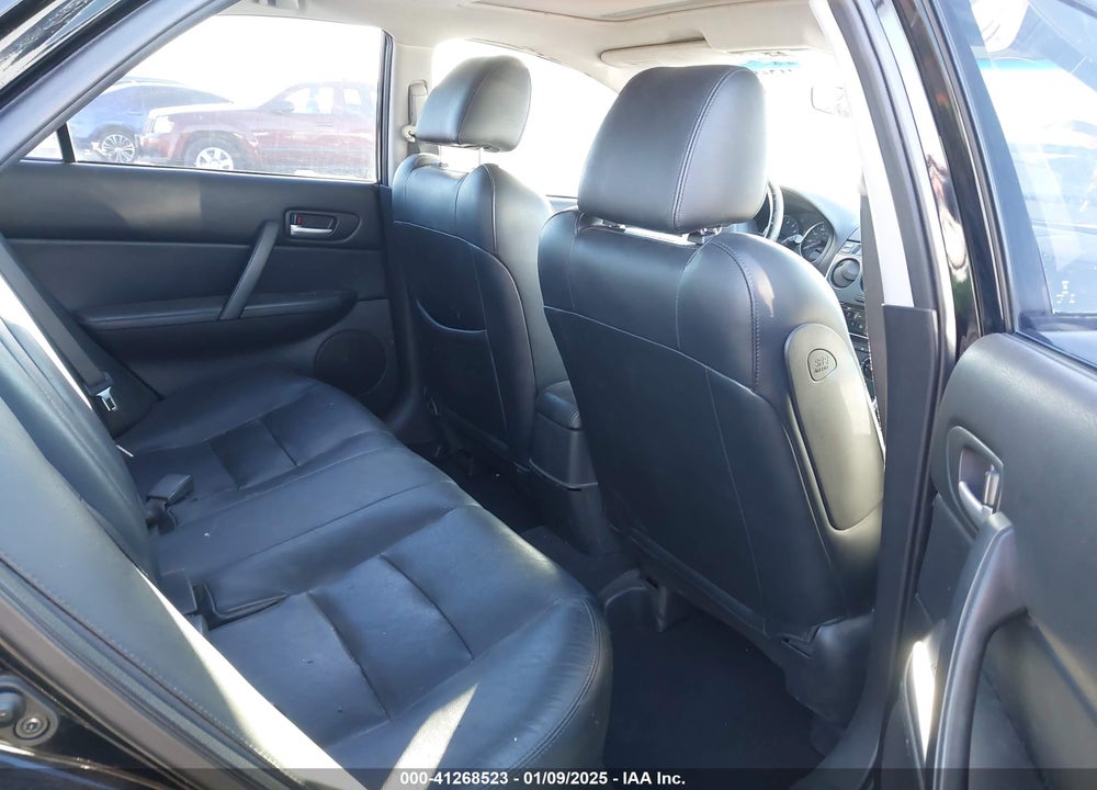 2007 MAZDA 6 I TOURING VIN: 1YVHP80CX75M58398