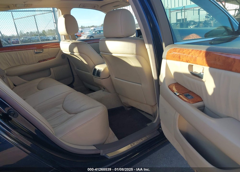 2005 LEXUS LS 430 VIN: JTHBN36F655018860