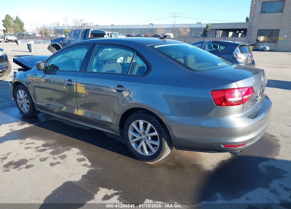 2015 VOLKSWAGEN JETTA VIN: 3VWD17AJ4FM209808